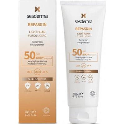 Sesderma Repaskin Light Body Lotion SPF 50 (Lekki płyn do ochrony przeciwsłonecznej) 200 ml