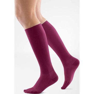 Bauerfeind Skarpety sportowe Performance Długie 41 46 Wild Berry M