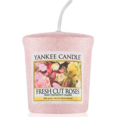 Yankee Candle Fresh Cut Roses® świeca aromatyczna 49 g