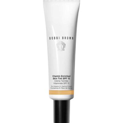 Bobbi Brown Vitamin Enriched Skin Tint SpF 15 Medium 1
