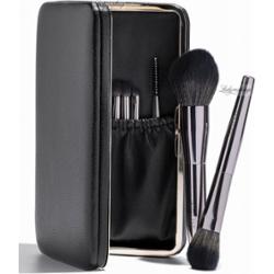 INGLOT - Makeup Brush Set in a Case - Zestaw 7 pędzli do makijażu w etui