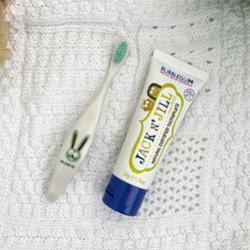 Zestaw przedszkolaka: szczoteczka do zębów Bunny i pasta do zębów o smaku gumy balonowej