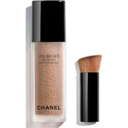 Chanel - Les Beiges Eau De Teint - Lekki Podkład Do Twarzy - Medium Plus 30 ml - Dla Kobiet