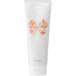 Avon Eve Become perfumowane mleczko do ciała dla kobiet 125 ml