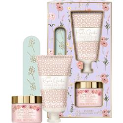 Baylis & Harding Royale Garden Lavender & Rose Hip Tea zestaw upominkowy do rąk i paznokci