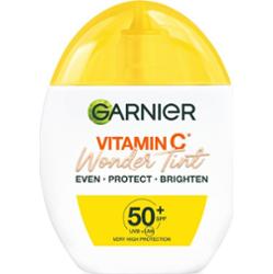 Garnier Vitamin C Wonder Tint lekki fluid tonujący SPF 50+ odcień Light 40 ml