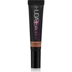 Huda Beauty OverAchiever Concealer korektor mocno kryjący odcień Butterscotch 10 ml