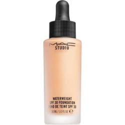 MAC Cosmetics Studio Waterweight SPF 30 Foundation lekki podkład nawilżający SPF 30 odcień NC 30 30 ml