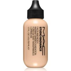 MAC Cosmetics Studio Radiance Face and Body Radiant Sheer Foundation lekki podkład do twarzy i ciała odcień C0 50 ml