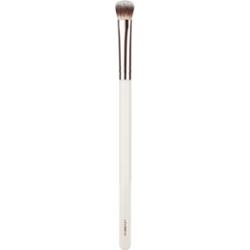 MUA Makeup Academy Brushes Flat Eye Base płaski pędzelek do cieni do powiek 1 szt.