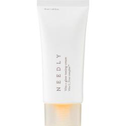 NEEDLY Vita C Glow Toning Cream tonujący krem nawilżający do ujednolicenia kolorytu skóry 50 ml