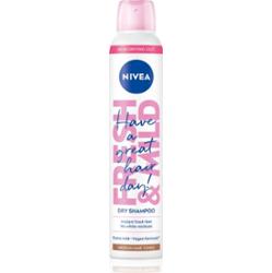 NIVEA Fresh Revive suchy szampon do zwiększenia objętości Medium Tones 200 ml