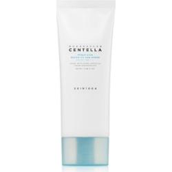 SKIN1004 Madagascar Centella Hyalu-Cica Water-Fit Sun Serum serum ochronne o działaniu nawilżającym SPF 50+ 100 ml