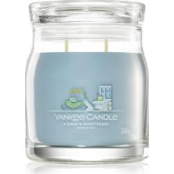 Yankee Candle A Calm & Quiet Place Signature Jar Medium