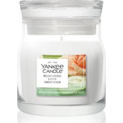 Yankee Candle Blooming Love świeczka zapachowa Signature 110 g