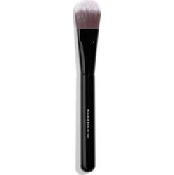 CHANEL PINCEAU FOND DE TEINT N°100 PĘDZEL DO PODKŁADU WE FLUIDZIE Pędzle do podkładu 1 ct FOUNDATION BRUSH 100
