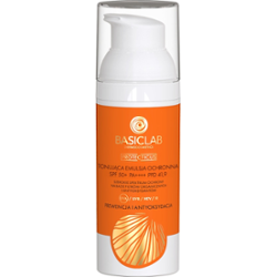 BasicLab BasicLab Dermocosmetics Protecticus Tonująca emulsja ochronna SPF 50 PA++++ 50 ml Podkłady