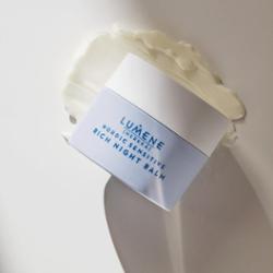 Lumene NORDIC SENSITIVE [HERKKÄ] Bogaty balsam na noc, 50 ml Kremy na noc