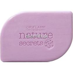 Oriflame  Nature Secrets Mydełko z relaksującą lawendą i figą Nr 23410 - 75 g