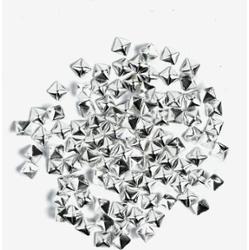 773 Ozdoba do manicure Semilac srebrny kwadrat duży, 100 sztuk