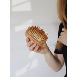 Drewniana szczotka do włosów i skóry głowy SENDO