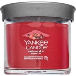 Yankee Candle Santa On Skis świeczka zapachowa Signature 122 g