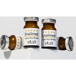 Rewitalizujące Serum z naturalnym śluzem ślimaka, kwasem hialuronowym oraz peptydami biomimetycznymi