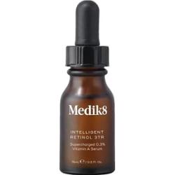 Medik8 Intelligent Retinol 3TR Przeciwstarzeniowe serum do twarzy z witaminą A 0,3% 15 ml