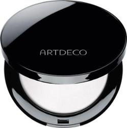 Transparentny puder utrwalający makijaż