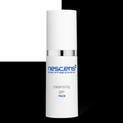Nescnes Cleansing Face Gel 10 ml TRAVEL SIZE | Delikatnie myjący żel do twarzy