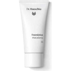 Dr. Hauschka Foundation 01 Macadamia
