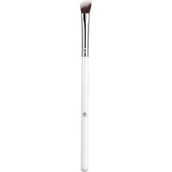 ilū 417 Angled Eyeshadow Brush