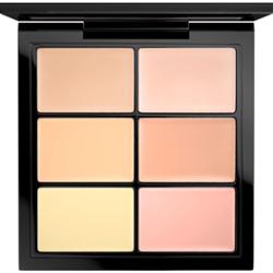 MAC Cosmetics Studio Pro Conceal And Correct Palette Light