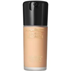 MAC Cosmetics Studio Radiance Serum-Powered Foundation Nw15