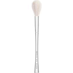 Make Up Store Face Brushes Tapered Highlighter Brush #04