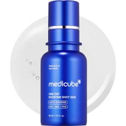 Medicube - One Day Exosome Shot Pore Ampoule 2000, 30ml - rewitalizujące serum z mikroigłami