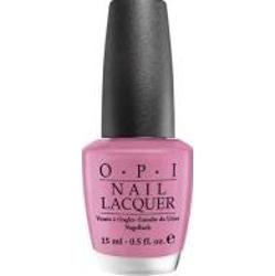 OPI Nail Lacquer Brazil e Aphrodite's Pink Nighti