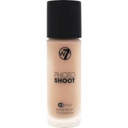 W7 Photo Shoot 16H Budge Proof Foundation