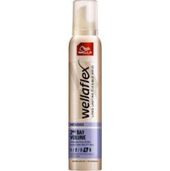 Wella Styling Wellaflex Mousse 2day Volume Extra Strong 200 ml