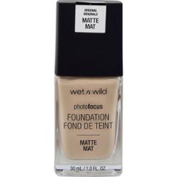 Wet n Wild PhotoFocus podkład matujący we fluidzie odcień Classic Beige 30 ml