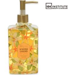 Idc Institute zapachowy żel pod prysznic o zapachu wanilii ogrodowej 780 ml