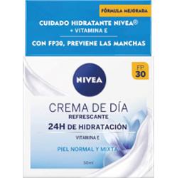 Nivea Nawilżająca Kuracja Na Dzień Spf30 Skóra Normalna I Mieszana 50 ml