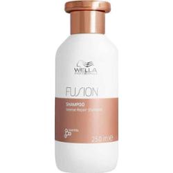 Wella Professionals Fusion Intense Repair Shampoo (250 ml)