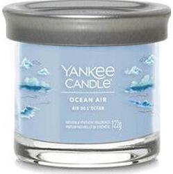 Świeca szklana Yankee Candle Ocean Air Signature (morskie powietrze) - 122,0 g