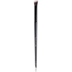 Brushworks skośny pędzel do cieni typ NO. 15 1 szt