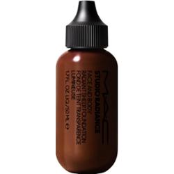 MAC Studio Radiance Face And Body C9