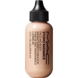 MAC Studio Radiance Face And Body W1