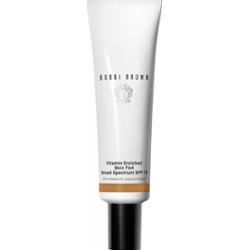 Bobbi Brown Vitamin Enriched Skin Tint SpF 15 Golden 4