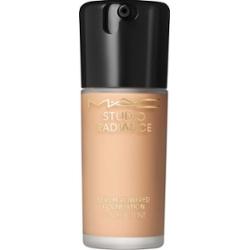MAC Studio Radiance Serum-Powered Foundation Nw18 (30 ml)